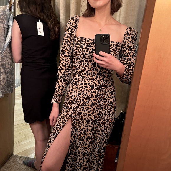 Reformation Sigmund Dress - Picture 2 of 3